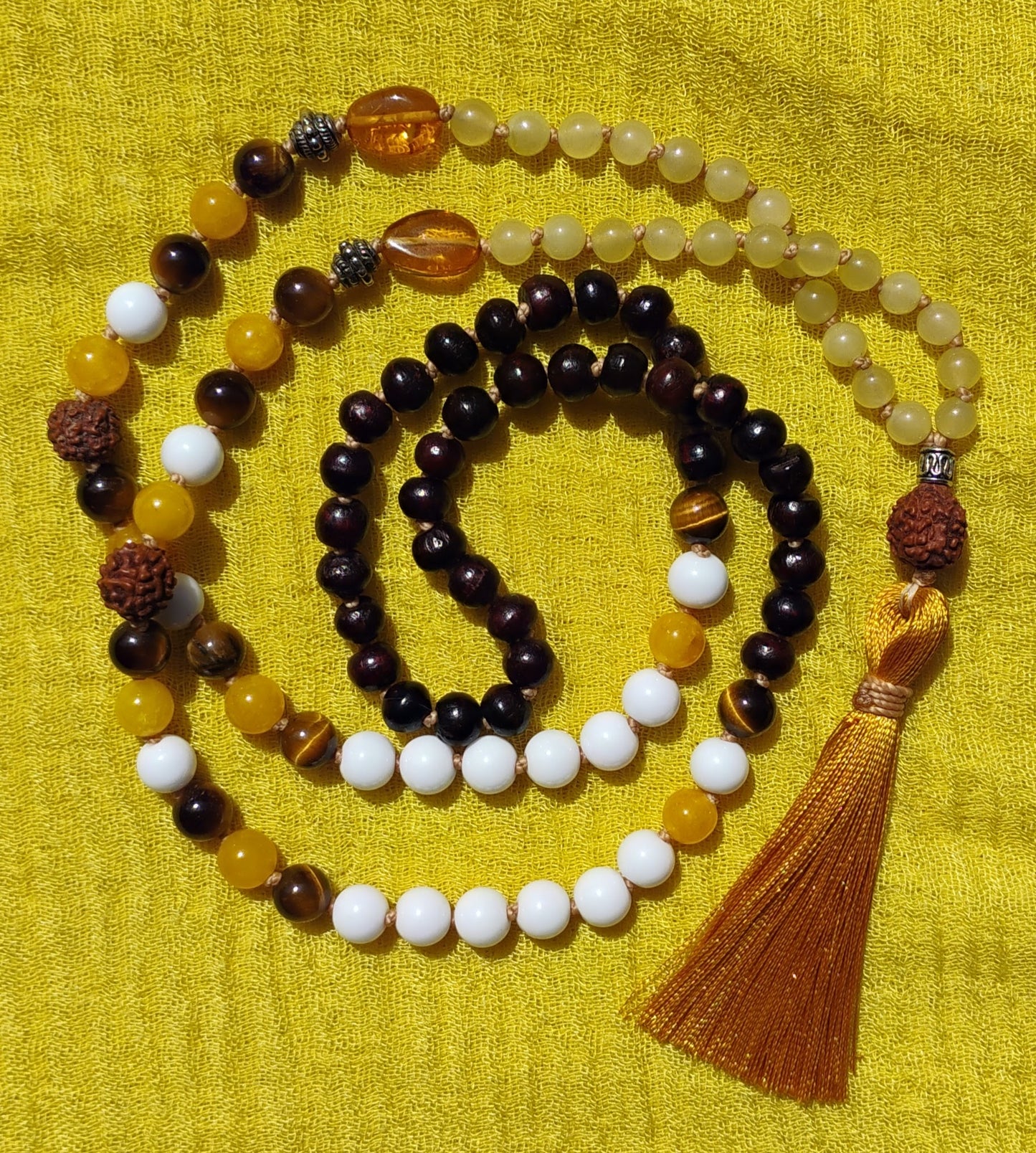 Mala tibetana 108 granos - III Chakra